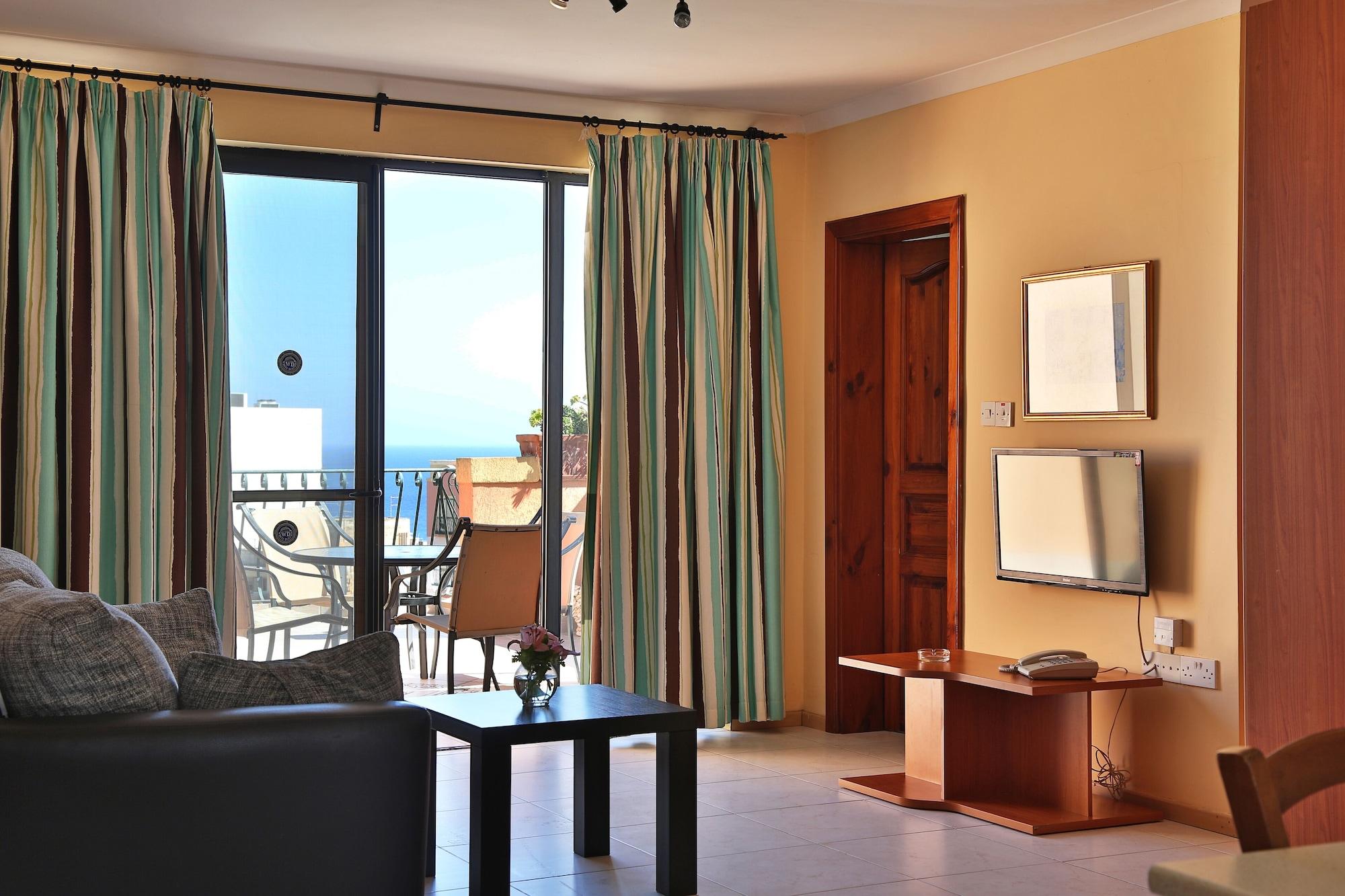 Aparthotel White Dolphin Complex Qawra Esterno foto