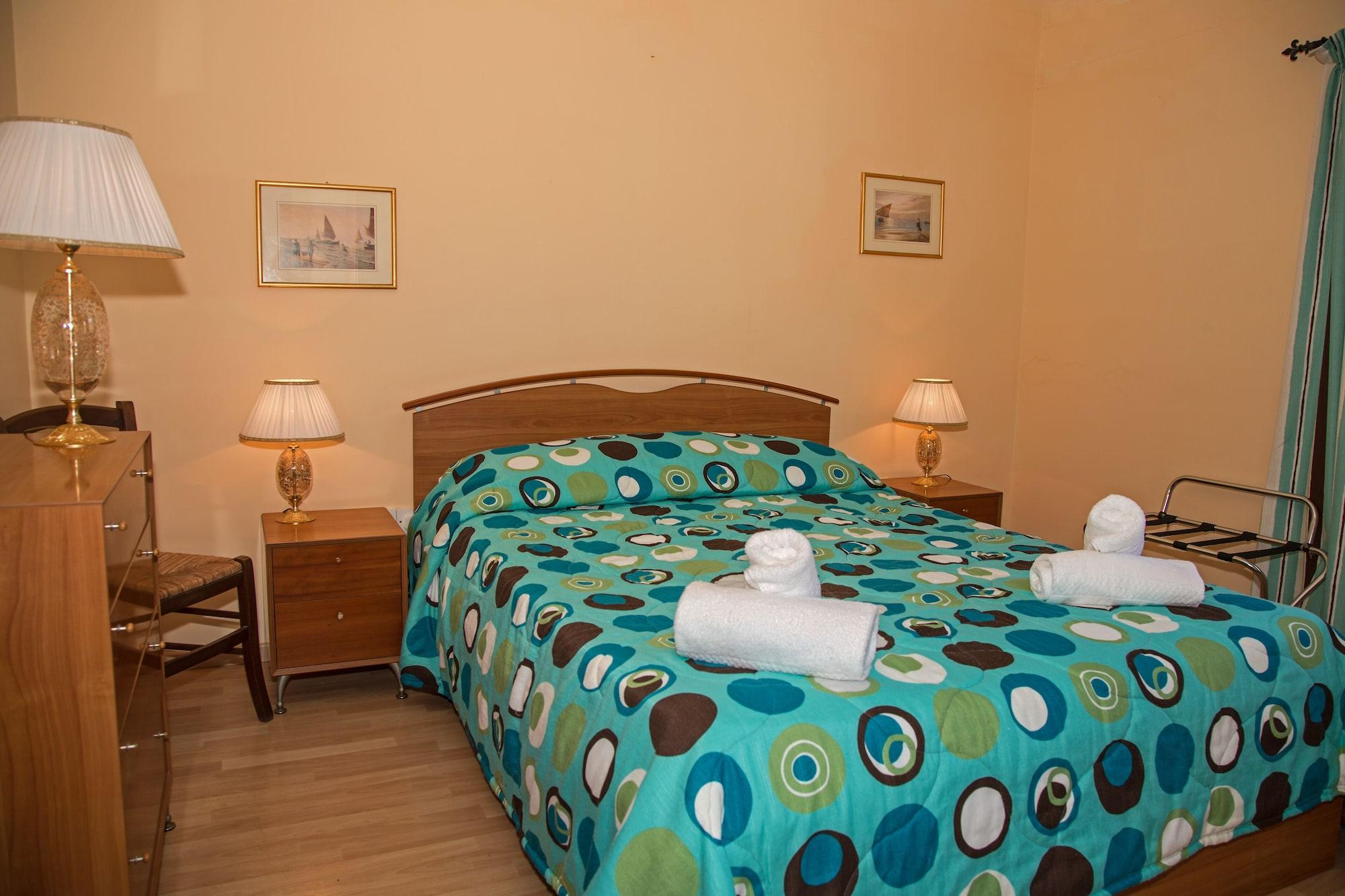Aparthotel White Dolphin Complex Qawra Esterno foto