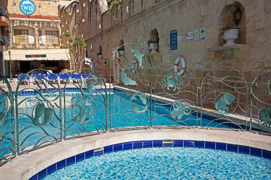 Aparthotel White Dolphin Complex Qawra Esterno foto