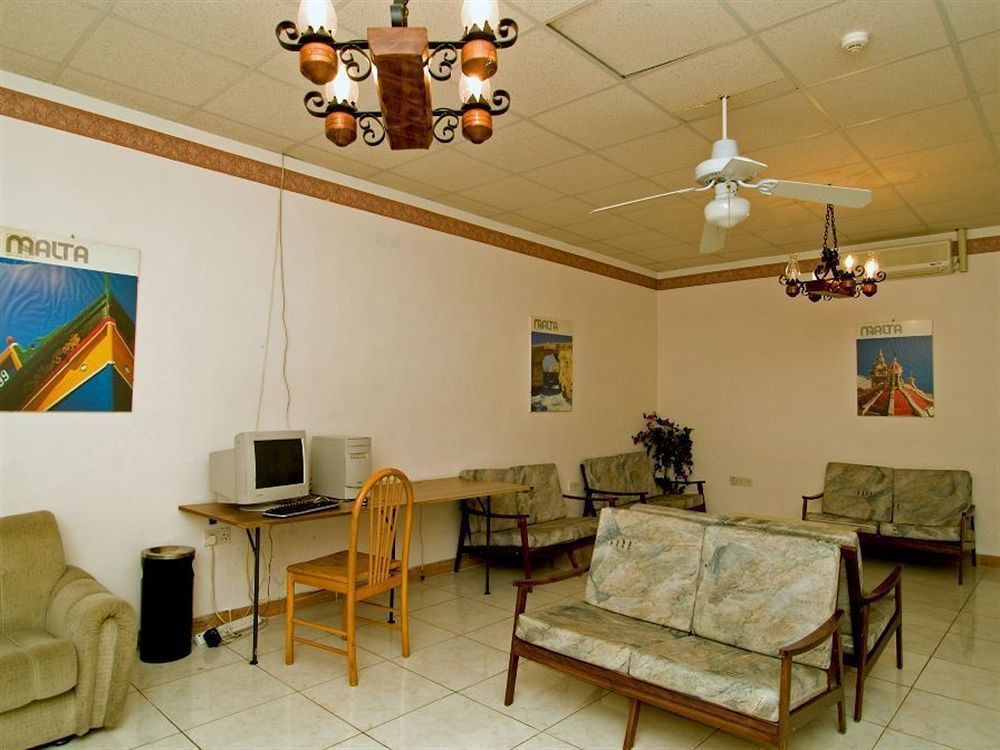 Aparthotel White Dolphin Complex Qawra Esterno foto